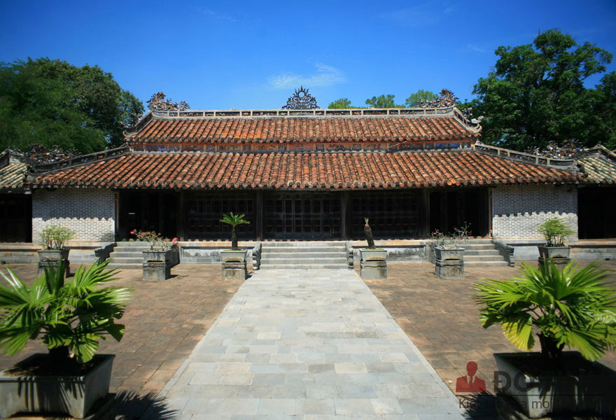 lang tu duc 8